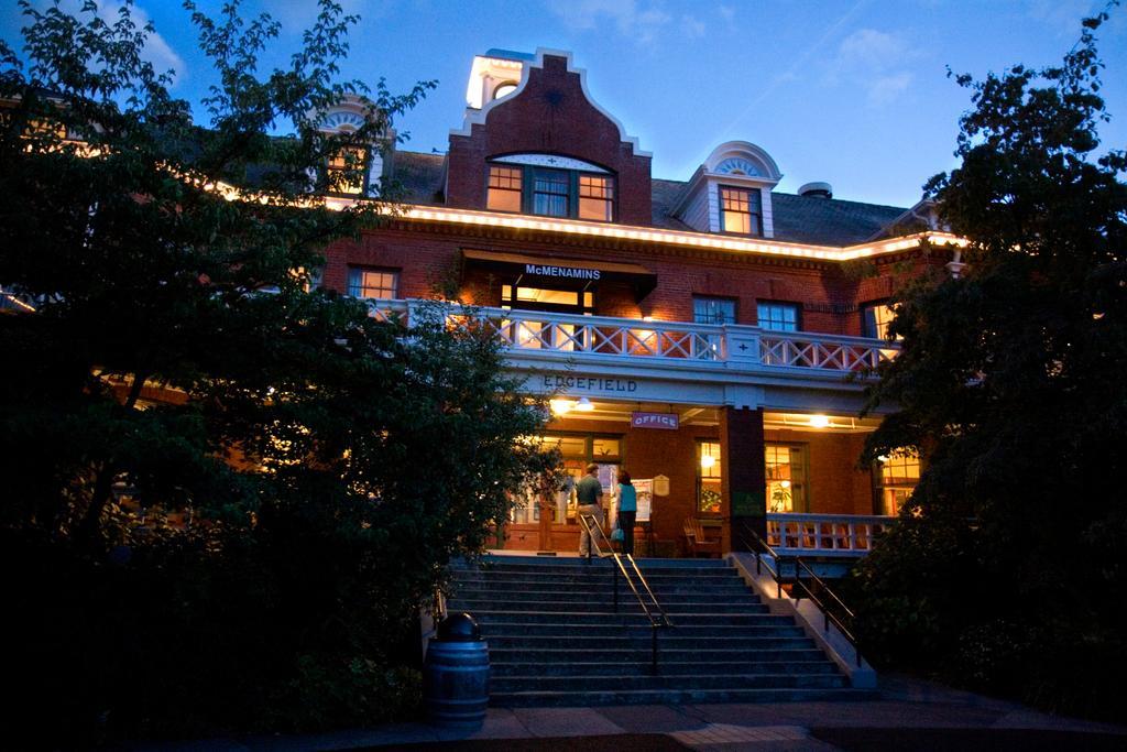 ホテル Mcmenamins Edgefield トラウトデール エクステリア 写真