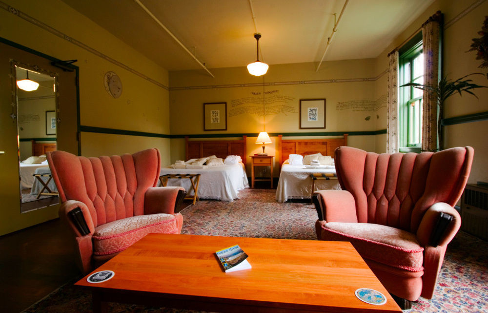 ホテル Mcmenamins Edgefield トラウトデール エクステリア 写真
