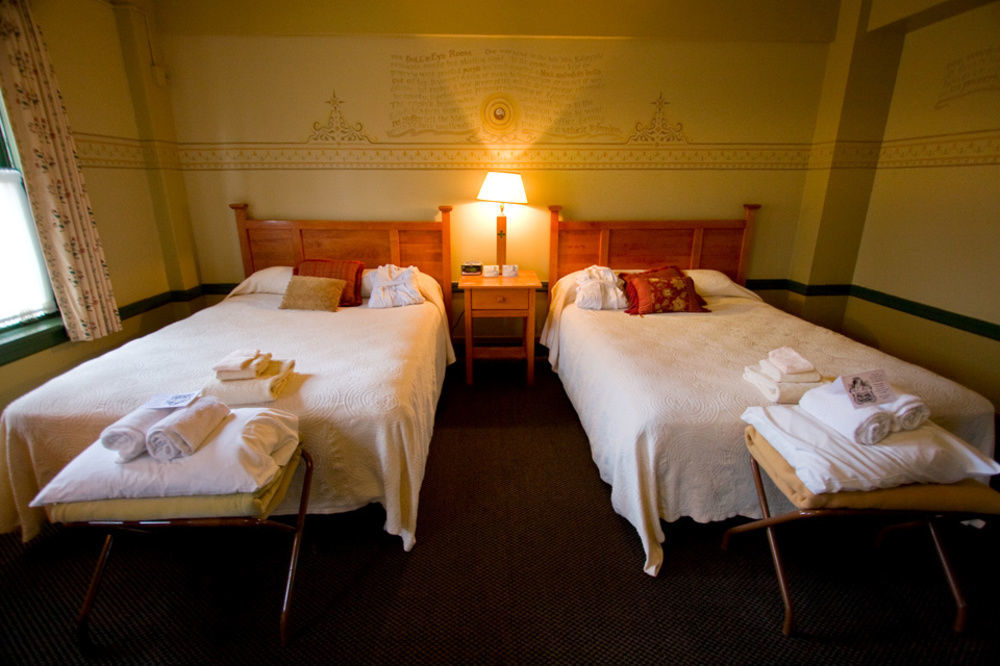 ホテル Mcmenamins Edgefield トラウトデール エクステリア 写真