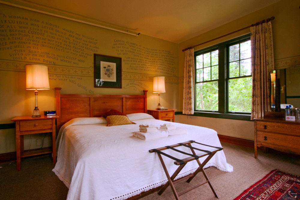ホテル Mcmenamins Edgefield トラウトデール エクステリア 写真