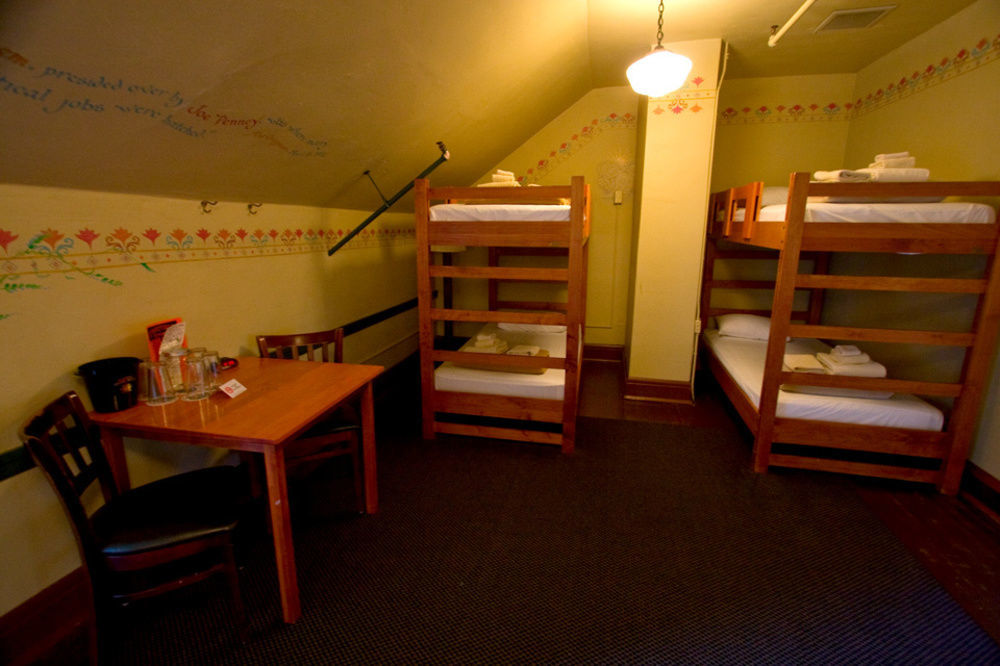 ホテル Mcmenamins Edgefield トラウトデール エクステリア 写真